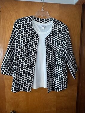Black & Cream Dot Pattern Open 3/4 Sleeve Jacket with Cream Tank Top